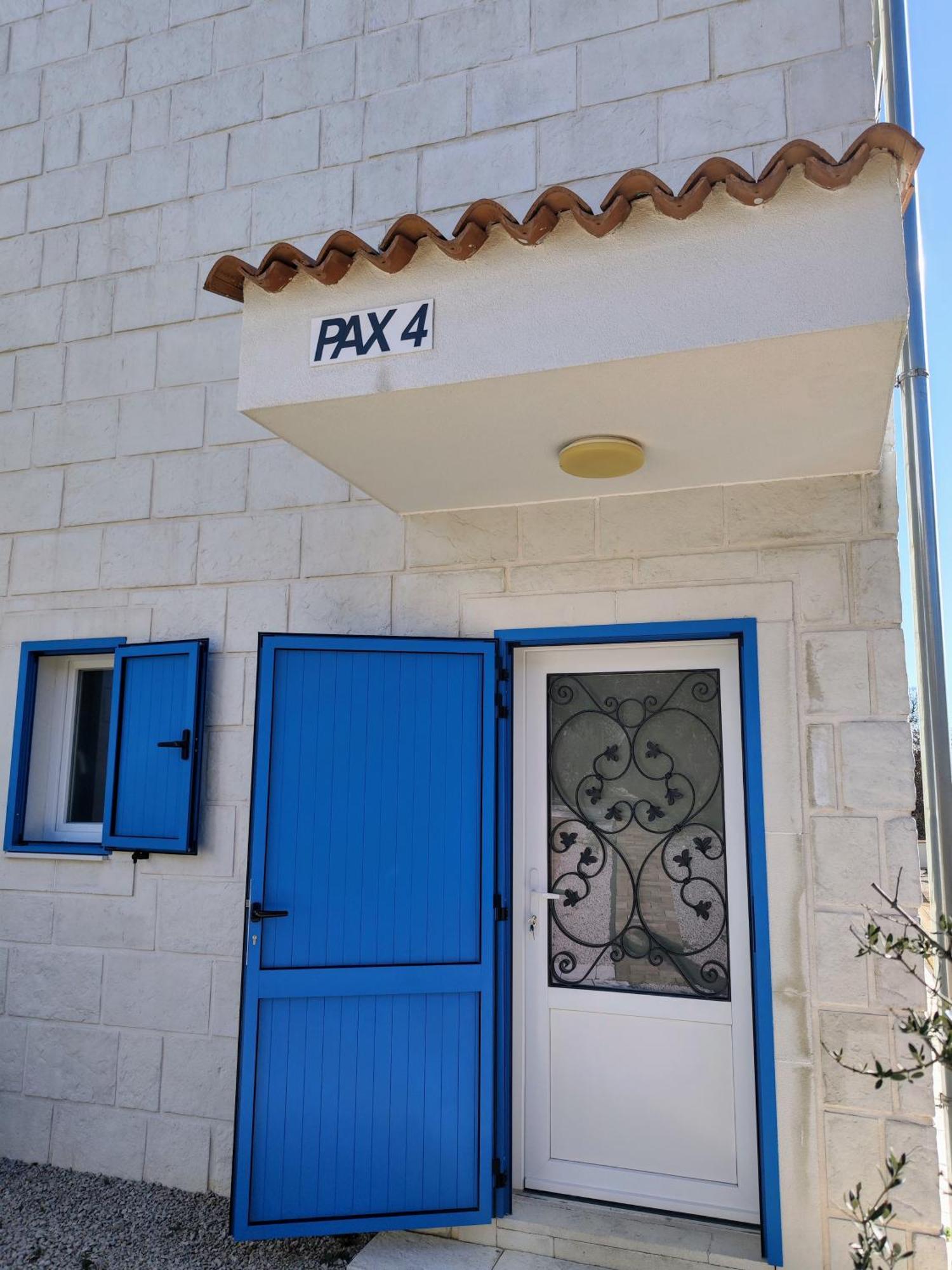 Pax Houses Vrh  Værelse billede